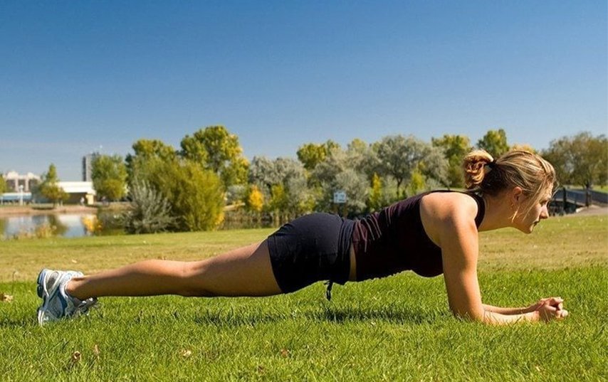 The 10-Minute “No Excuses” Workout That Worked Because It Wasn’t a Whole Thing